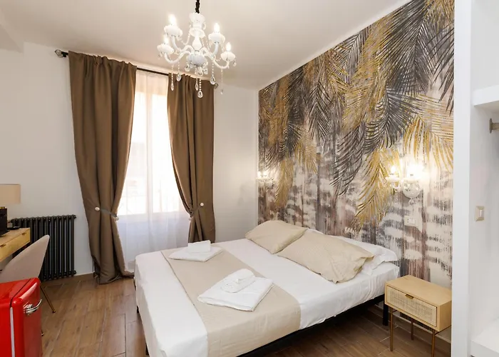 Via Veneto Art - 4* רומא